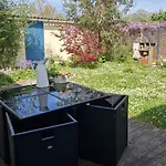 Bed & Breakfast La Canadienne Evreux